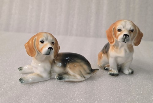 Beagle puppy dog porcelain - puppy,
